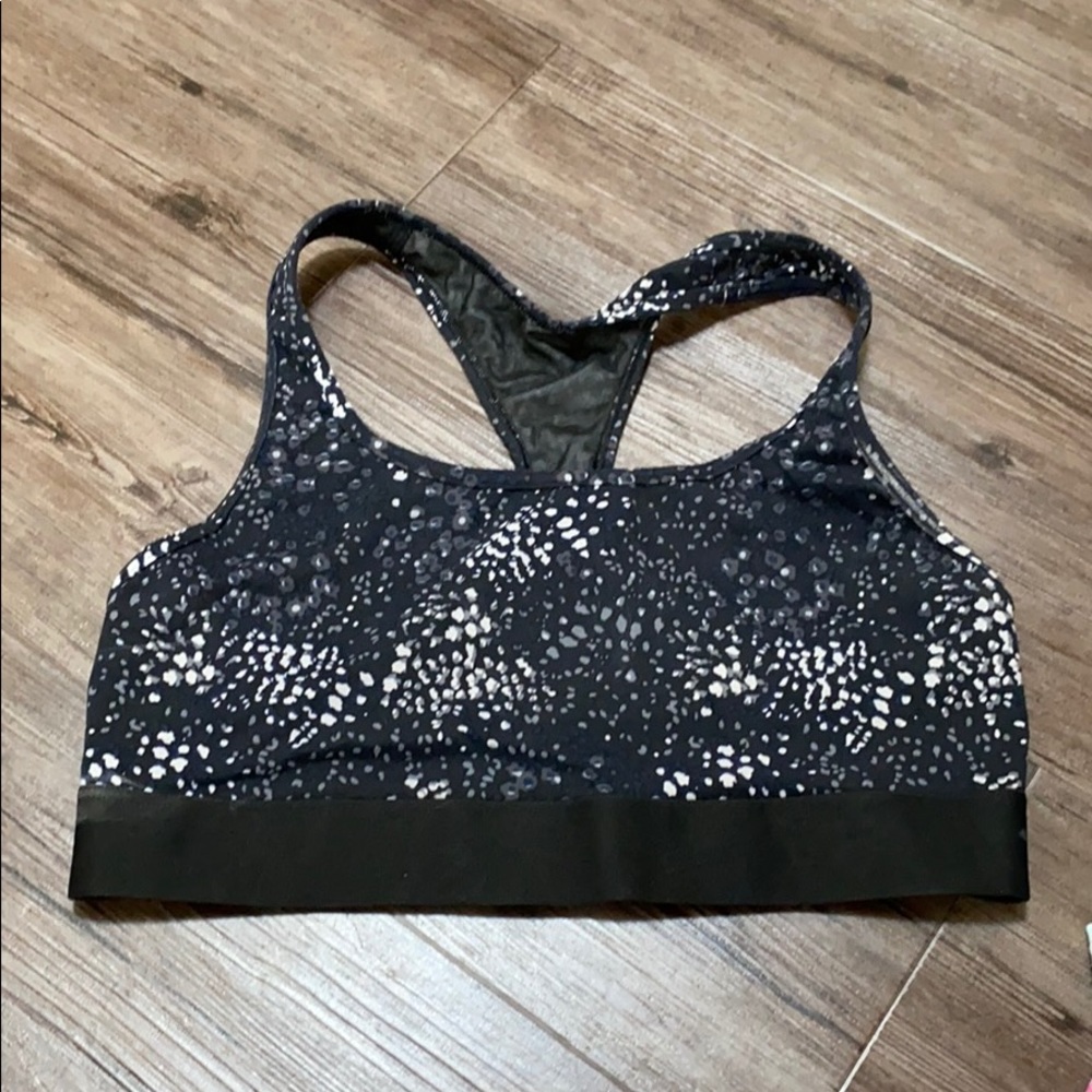 Victoria’s Secret sport bra